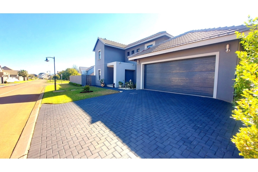 4 Bedroom Property for Sale in Melodie North West